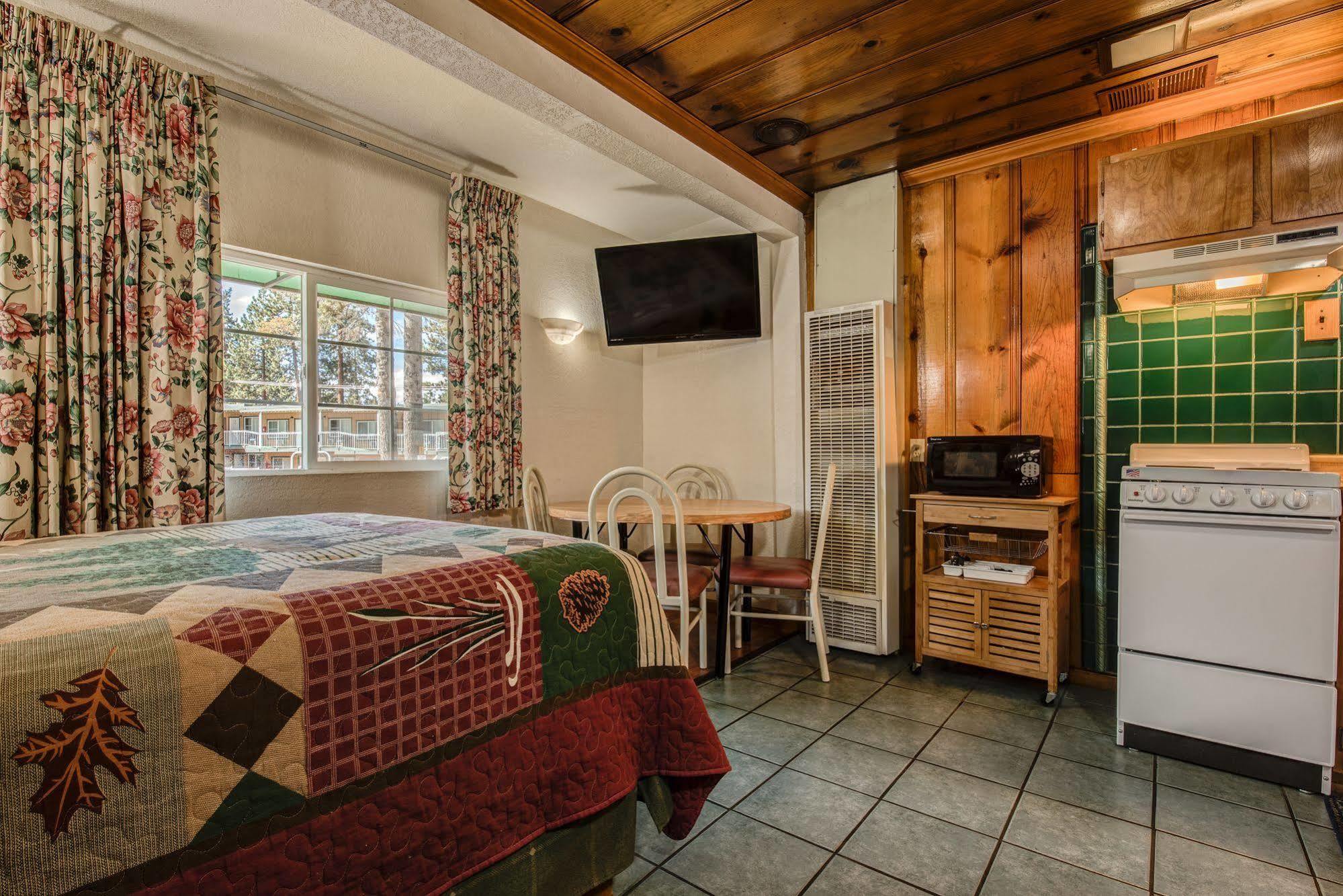 Doc'S Cottages South Lake Tahoe Stateline Εξωτερικό φωτογραφία